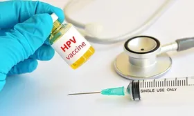 باور&zwnj;های غلط و رایج درباره ویروس HPV | چه افرادی می&zwnj;توانند واکسن دریافت کنند؟