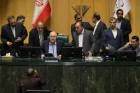 صحن علنی مجلس با دستور کار بررسی عملکرد بانک‌ها در پرداخت تسهیلات ازدواج و فرزندآوری آغاز شد (۹ اردیبهشت ۱۴۰۴)