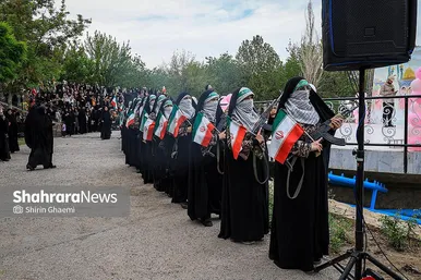اجتماع بزرگ دختران و نور کرامت در مشهد