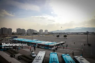 گزارش تصویری | آیین رونمایی از ۲۵ دستگاه اتوبوس جدید در مشهد (۱۲ بهمن ۱۴۰۴)