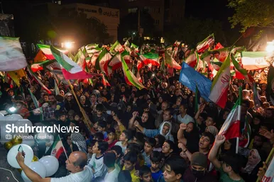 گزارش تصویری | ضیافت خیابانی ۶ زوج ناشنوا برای ترویج ازدواج آسان