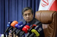 همتی: بانک مرکزی اجازه تداوم نوسان‌های غیرعادی ارز را نمی‌دهد