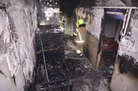 نجات ۸ محبوس از حادثه آتش سوزی یک هتل آپارتمان در مشهد (۴ آبان ۱۴۰۳)