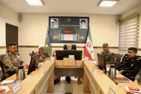 مقام ارتش جمهوری اسلامی: ایجاد شکاف میان مردم و مسئولان از اهداف دشمن است