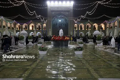 شب عید مبعث در حرم مطهر رضوی