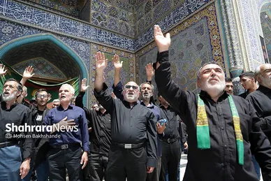 گزارش تصویری | عزاداری روز تاسوعای حسینی در حرم امام‌رضا(ع) (۱۴ تیر ۱۴۰۴)