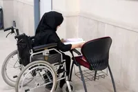 دانشگاه آزاد اجازه ثبت‌نام دانشجویان معلول را نداد | بهزیستی شهریه دانشجویان را نداده است + عکس