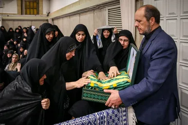 گزارش تصویری | سخنرانی رهبر معظم انقلاب در مراسم عزاداری شهادت امام رضا(ع)