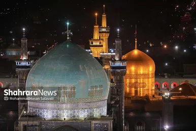 آئین خطبه خوانی شب عاشورا در حرم مطهر رضوی