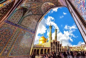 آیا قم با پذیرش ۲۵ میلیون زائر، فرصت&zwnj;های گردشگری مذهبی را تقویت می&zwnj;کند؟