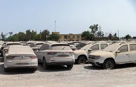 نماینده سیرجان: واردات خودرو تلنگری به خودروسازان برای ارتقاء کیفیت است| امروزه قشر متوسط هم توان خرید خودرو را ندارد