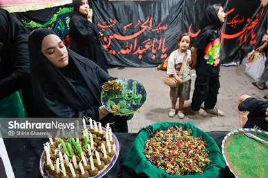 گزارش تصویری | عزاداری شب هشتم محرم در شهرک عرب‌ها ـ مشهد