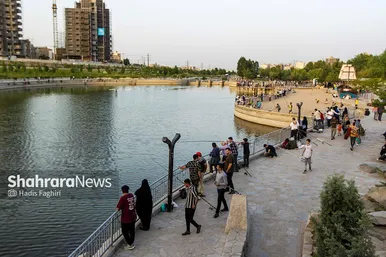 جشنواره ماهیگیری در رود پارک مشهد