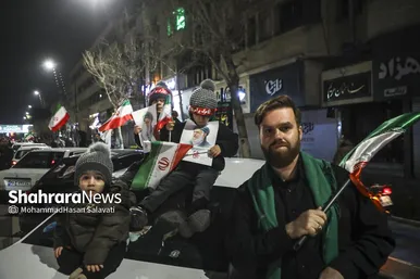 گزارش تصویری | واکنش مردم مشهد به خبر انتخاب آیت‌الله سیدمجتبی خامنه‌ای به عنوان سومین رهبر انقلاب اسلامی ایران