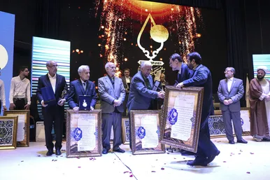 اولین رویداد اعطای نشان مشهد الرضا علیه السلام(2)