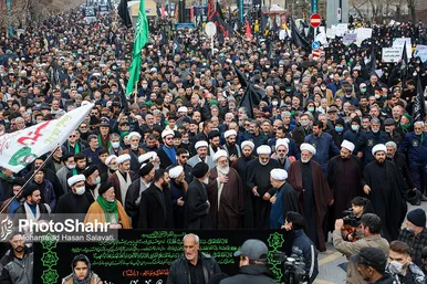 تشییع پیکر مطهر ۱۰ شهید گمنام در مشهد