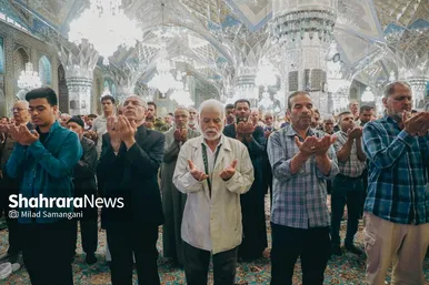 گزارش تصویری | اقامه نماز عید قربان در حرم رضوی (۱۶ خرداد ۱۴۰۴)