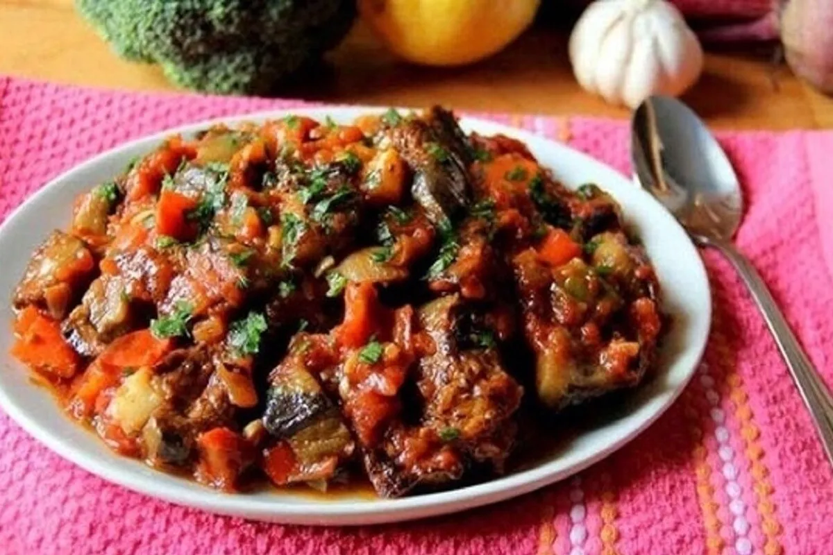 خواص غذایی یتیمچه