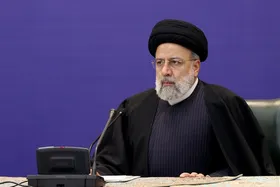 رئیس جمهور: حل مسائل کشور نیاز به آن طرف آبی&zwnj;ها ندارد