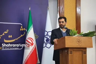 نشست صمیمانه شهردار با روشندلان در محفل انس با قرآن