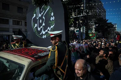 اجتماع عزاداران فاطمی و تشییع پیکر شهدای گمنام در مشهد