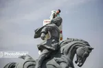 آیین رونمایی از یادمان «گذر سیاوش از آتش» در جلوخان فردوسی برگزار شد