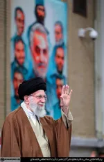 رهبر معظم انقلاب: کلمه «جمهوری» و «اسلامی» هر دو وابسته به انتخابات است | انتخابات پایه تحول است + فیلم