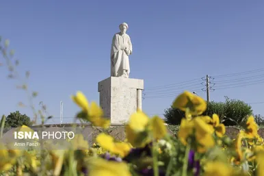 یک اردیبهشت روز سعدی