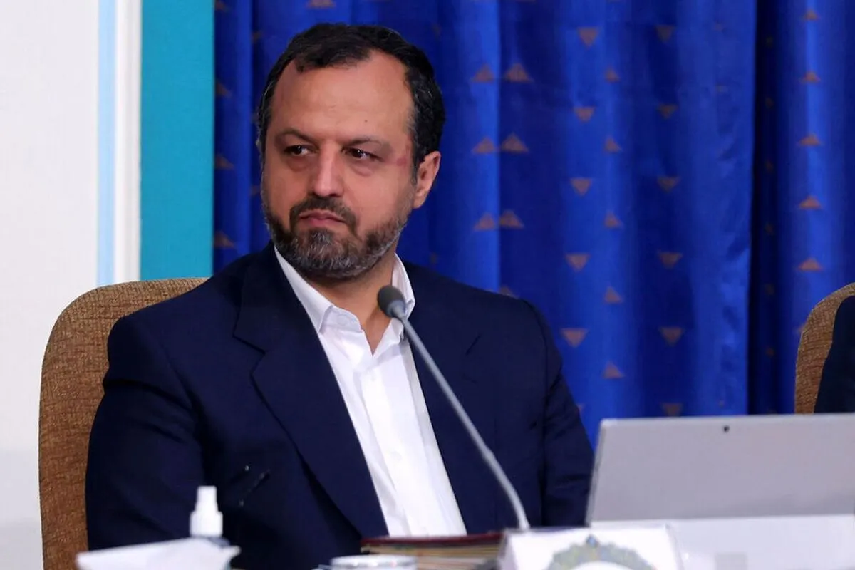 وزیر اقتصاد: مالیات طلافروشان صحت ندارد