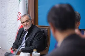 پزشکیان: اعتلای استان&zwnj;های محروم جنوبی، سرلوحه برنامه&zwnj;های دولت چهاردهم است