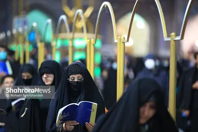 مراسم احیای شب ۱۹ ماه رمضان در حرم مطهر رضوی
