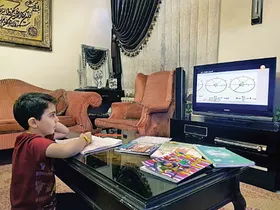 دانش&zwnj;آموزان در کلاس مجازی باید با لباس رسمی حاضر شوند