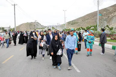 همایش پیاده روی خانوادگی پاکبانان نمونه مشهد