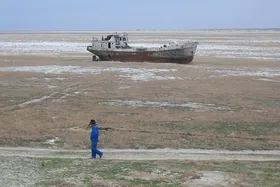 چهارمین دریاچه بزرگ جهان کاملا خشک شد