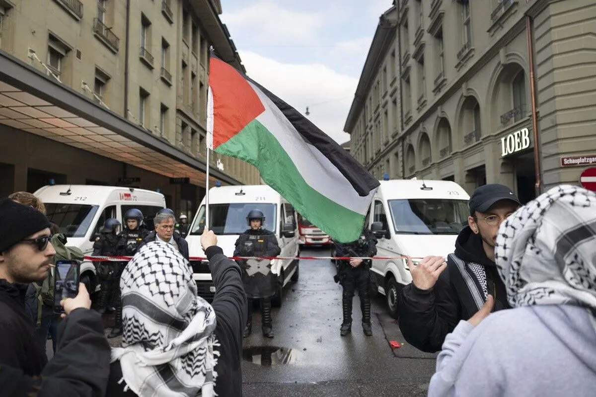 تجمع اعتراضی حامیان فلسطین در سوئیس | ۲۰ نفر زخمی و ۵۳۶ معترض بازداشت شدند 