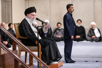 گزارش تصویری | سخنرانی رهبر معظم انقلاب در مراسم عزاداری شهادت امام رضا(ع)