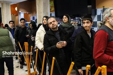 گزارش تصویری | اکران فیلم سینمایی «علت مرگ نامعلوم» با حضور عوامل در مشهد