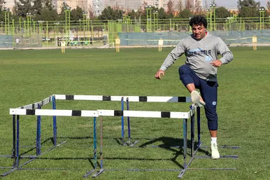 تمرین احسان حدادی در مشهد