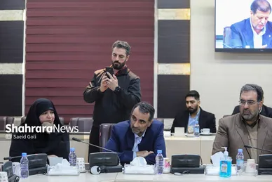 امضای سند همکاری تامین ریل ملی خطوط قطارشهری مشهد