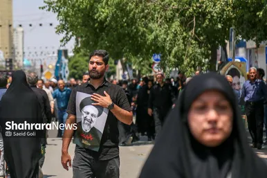 مشهد در ماتم رئیس جمهور شهید (۱)