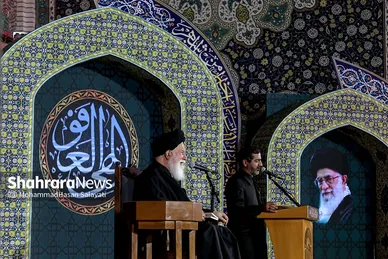مراسم احیاء شب ۱۹ ماه رمضان در حرم مطهر رضوی