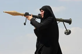 مروری بر نقش آفرینی زنان در دفاع مقدس