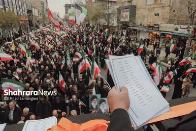 گزارش تصویری | خروش انقلابی نمازگزاران جمعه مشهد در محکومیت جنایات رژیم صهیونیستی و آمریکا