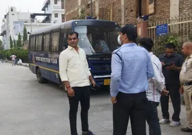 تخلیه ۲ بیمارستان در دهلی&zwnj;نو پس از تهدید بمب&zwnj;گذاری