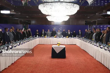 مجمع عمومی سالیانه فدراسیون والیبال در مشهد