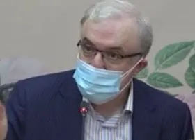 عصبانیت وزیر بهداشت از تخت&zwnj;های خالی یک بیمارستان در سیستان و بلوچستان + فیلم