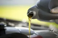 نگهداری قوطی‌های مصرف شده روغن موتور ممنوع شد