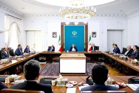 پزشکیان: دولت بسته&zwnj;های تشویقی جذابی برای سرمایه&zwnj;گذاری در حوزه انرژی&zwnj;های تجدیدپذیر ارائه کرده است