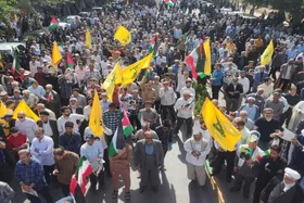 راهپیمایی نمازگزاران مشهدی در حمایت از مردم مظلوم فلسطین (۳۰ شهریور ۱۴۰۳) + فیلم