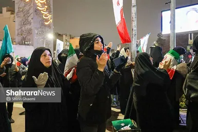 گزارش تصویری | لبیک به ندای رهبر معظم انقلاب بر حضور پرشور مردم در خیابان‌های مشهد